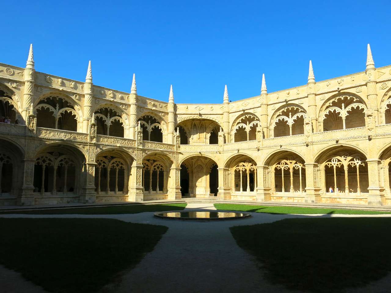 Cost of Living in Lisbon, Portugal 3,352.75/mo