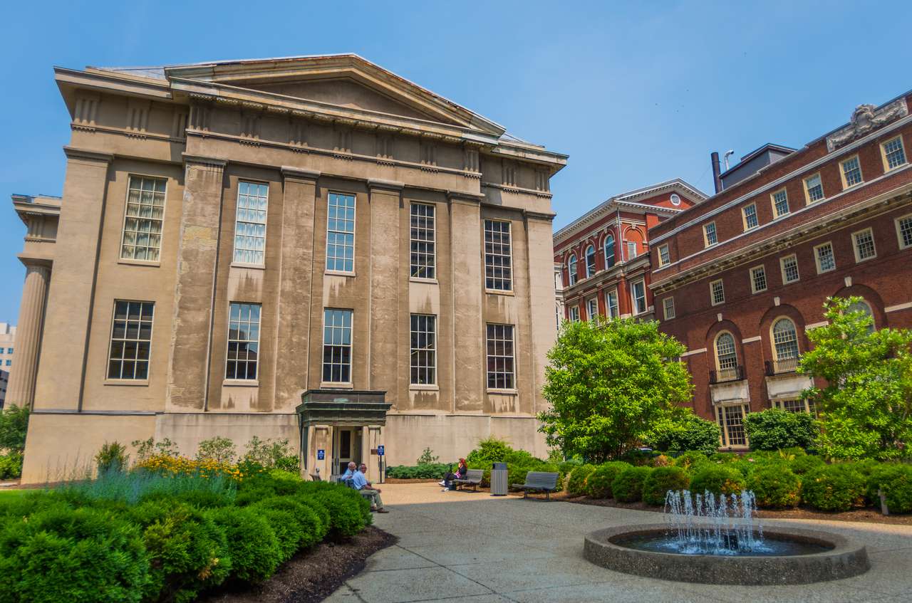 Cost of Living in Louisville, KY, United States 3,776.79/mo