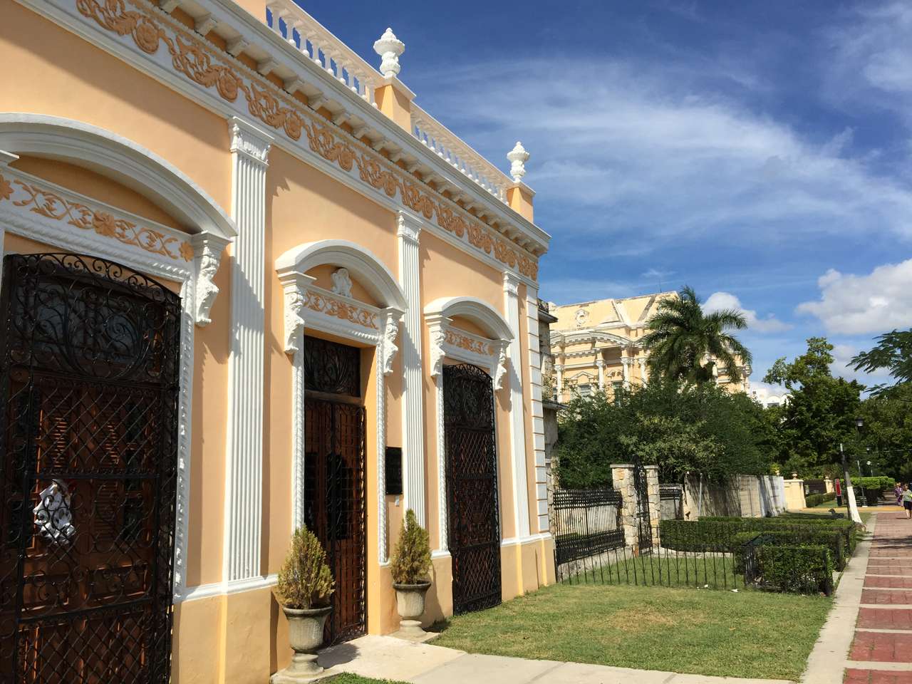 Cost of Living in Merida, Mexico 1,833.30/mo